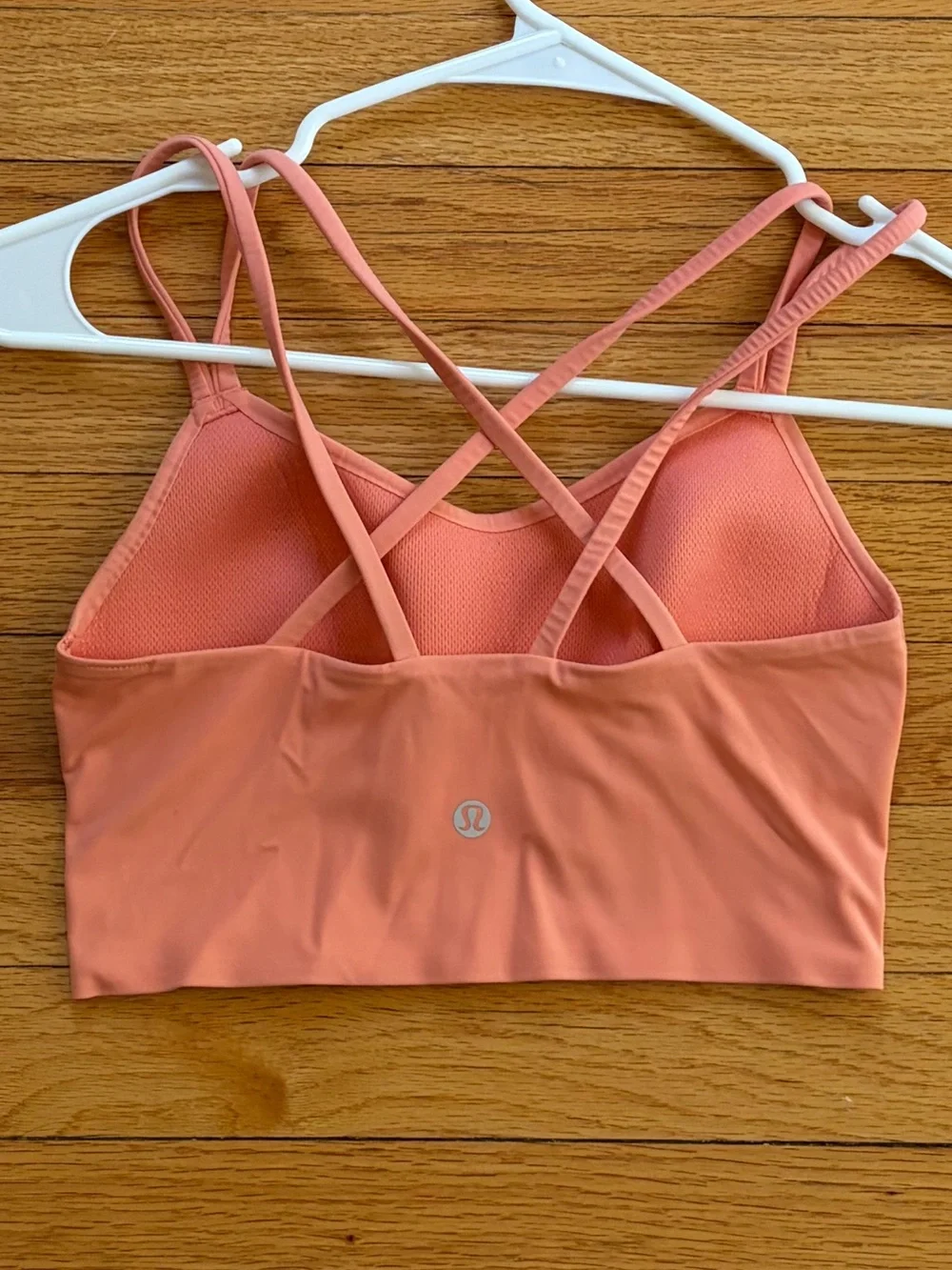 37. Size XS LULULEMON Orange Like A Cloud Bra